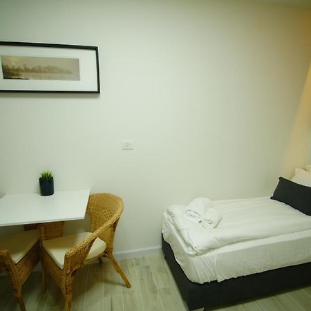 Exclusive Guest Room Bene Beraq Exteriör bild
