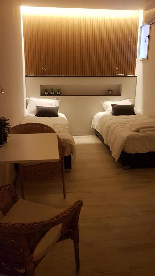 Exclusive Guest Room Bene Beraq Exteriör bild