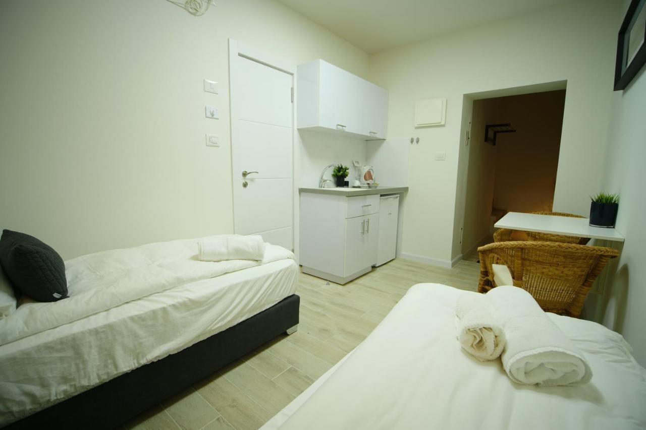 Exclusive Guest Room Bene Beraq Exteriör bild